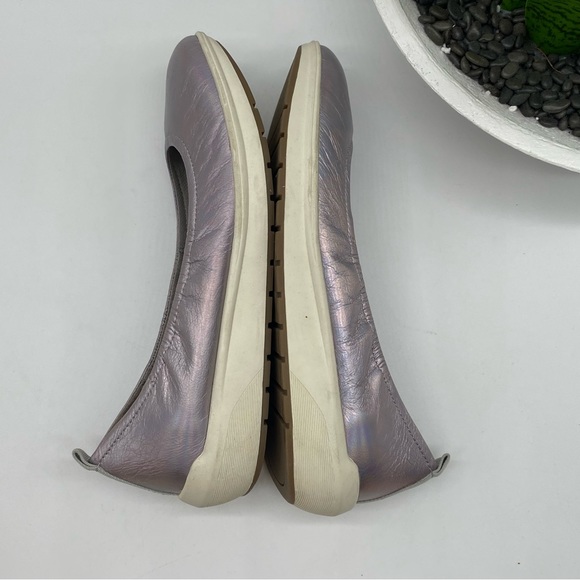 NATURALIZER PHILIPPA WOMENS LEATHER WEDGE BALLET FLATS in silver iridescent 8W - Picture 2 of 8